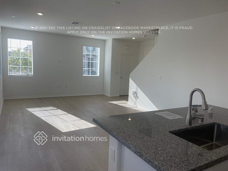 Building Photo - 2447 Gunner Ridge Way