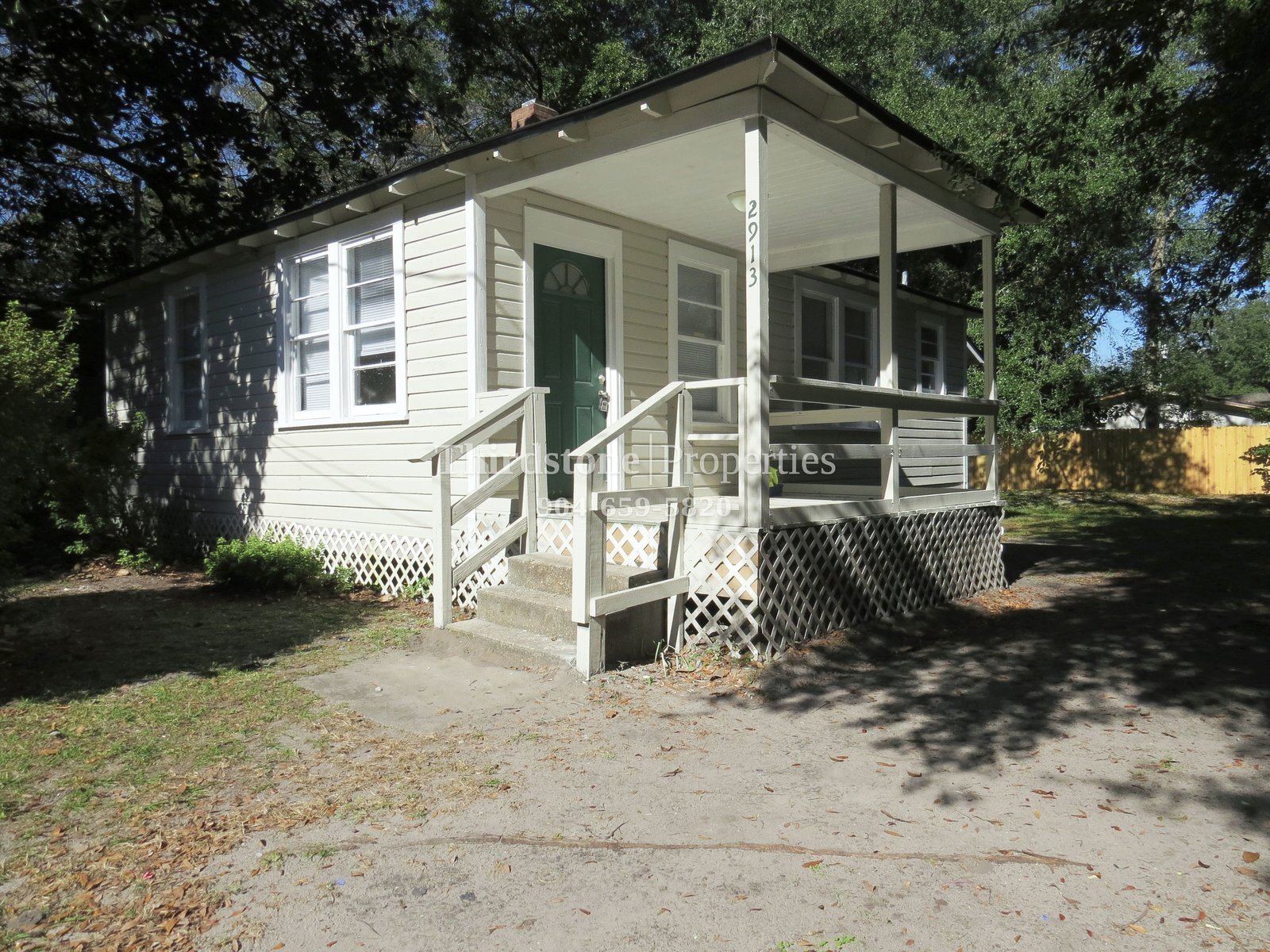 Building Photo - 2913 W 2nd St