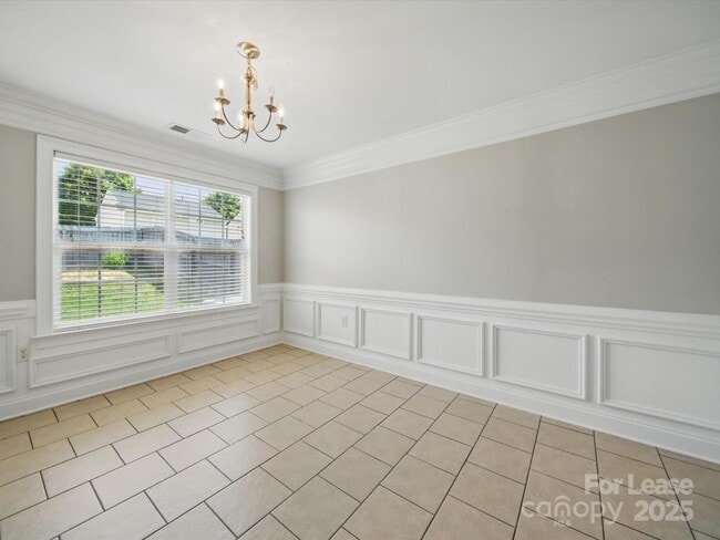 Building Photo - 5203 Grays Ridge Dr