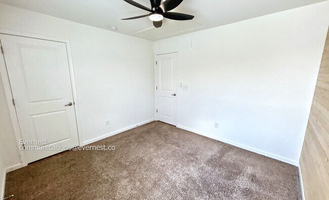 Building Photo - 1054 Countess Ln
