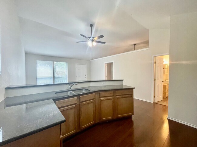 Building Photo - A slice of the Texas Hill Country - 1 Bedroom, 1 Bathroom with large back deck!