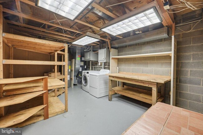 Building Photo - 1156 Southern Night Ln