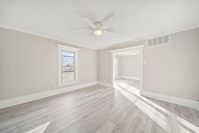 Building Photo - 2709 Kilbourne Ave