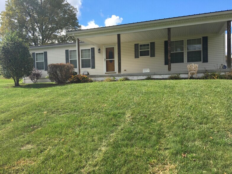 Primary Photo - 15073 Dunnings Hwy