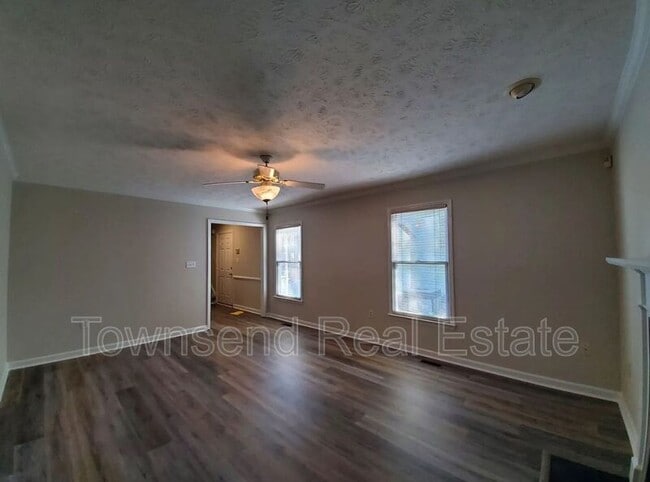 Building Photo - 2012 Fig Ct