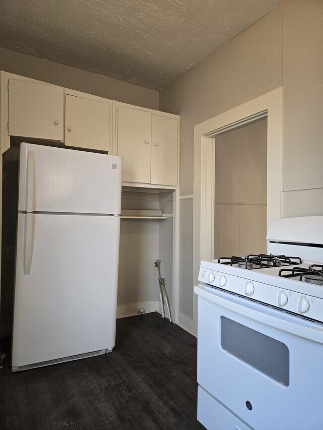 Building Photo - 1918 18th St