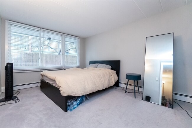 Building Photo - 345 Harvard St