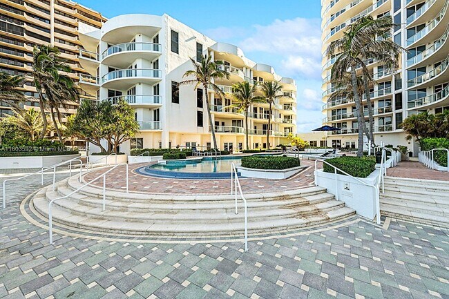 Building Photo - 4600 N Ocean Dr