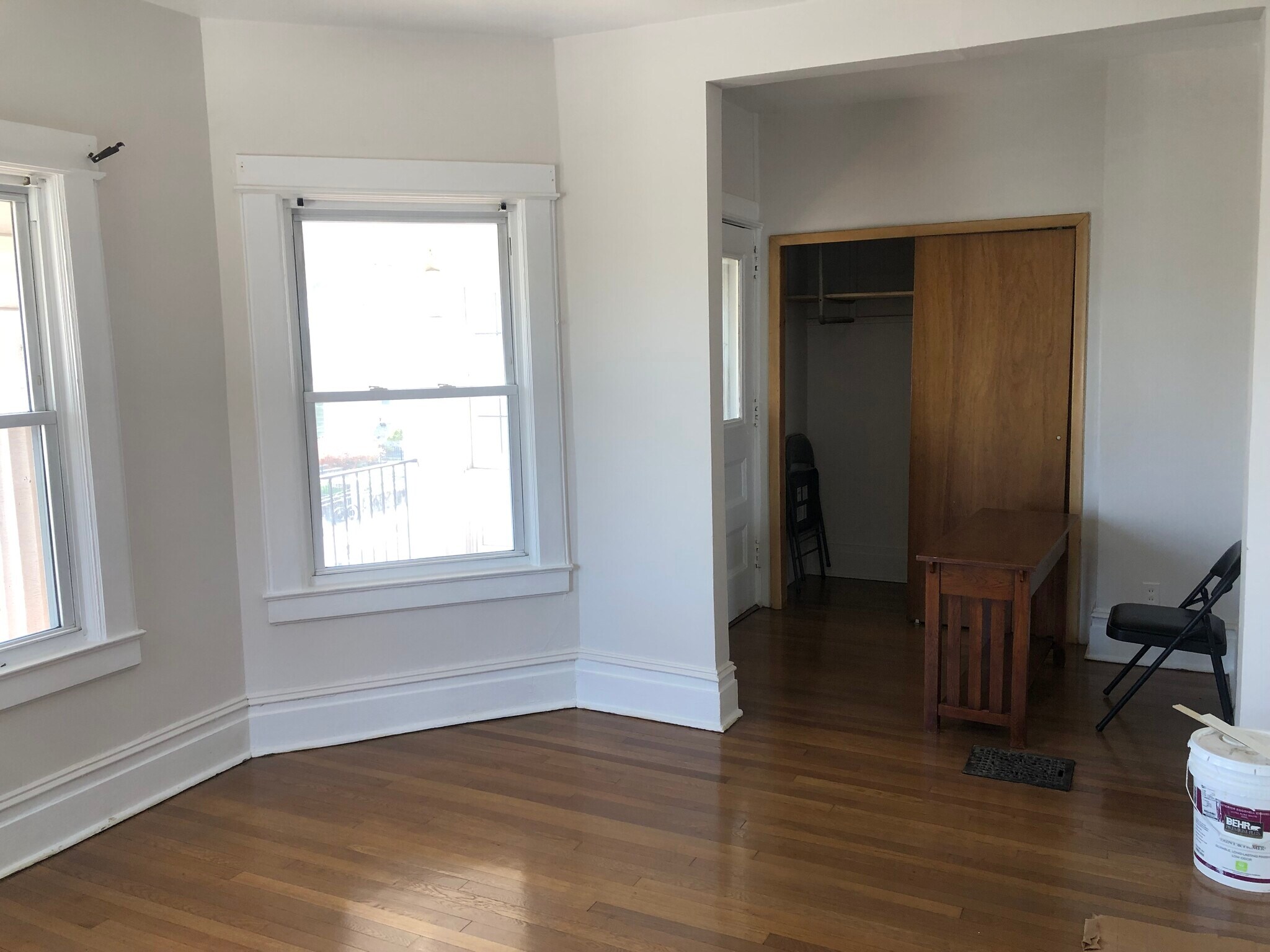 Building Photo - 25 Overlook St