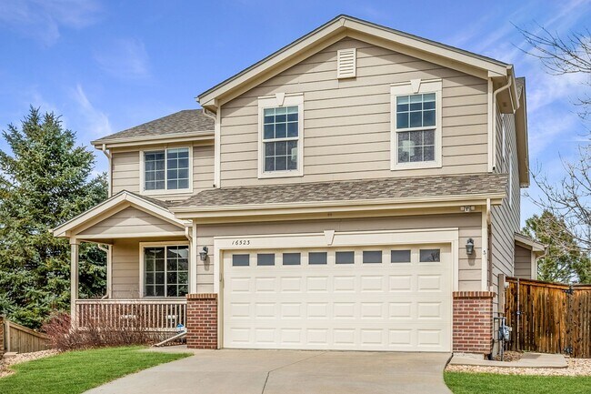 Primary Photo - $0 DEPOSIT OPTION. BEAUTIFULLY MAINTAINED ...