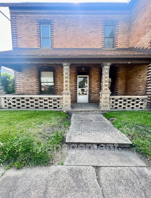 Primary Photo - 700 Market St