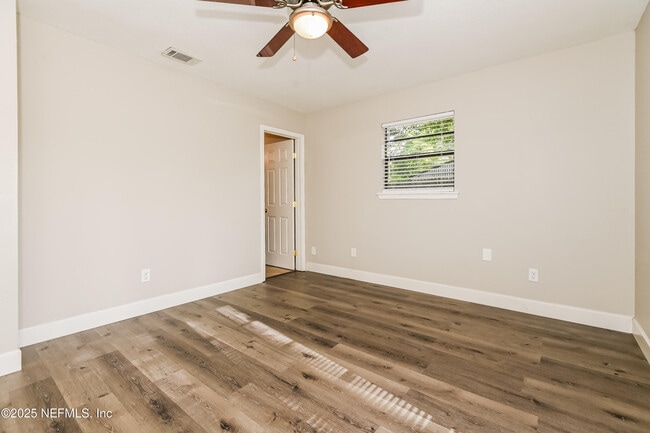 Building Photo - 12459 Sago Ave W