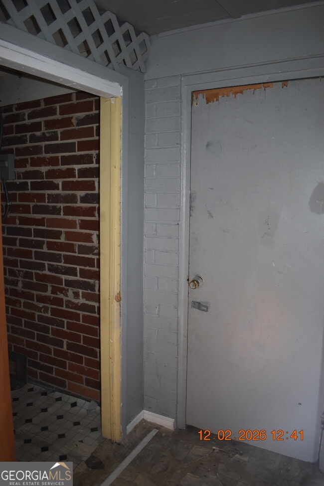 Building Photo - 803 Grosso Ave