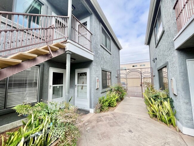 Building Photo - Updated 1bd/1bth Normal Heights Apartment ...