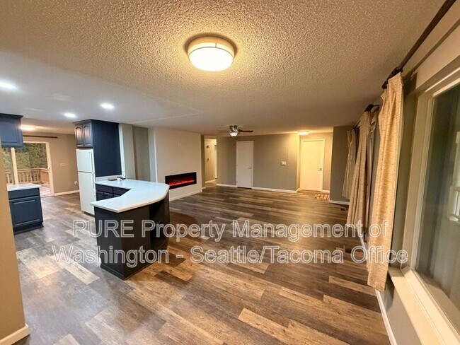 Building Photo - 18417 40th Ave E