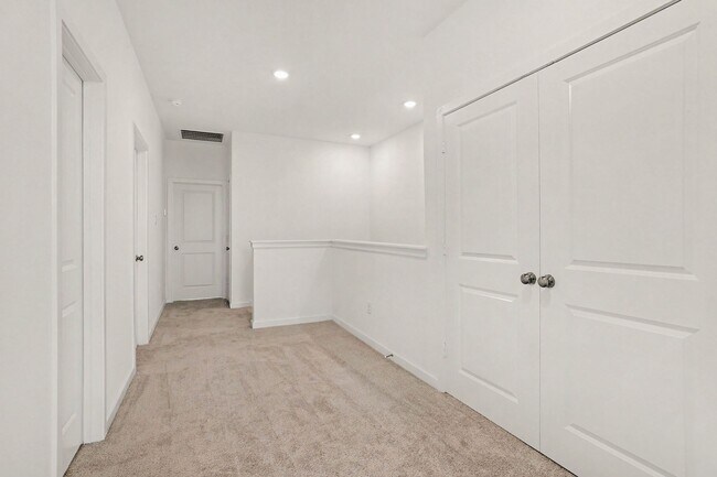 Building Photo - 12610 Blue Catfish Ln