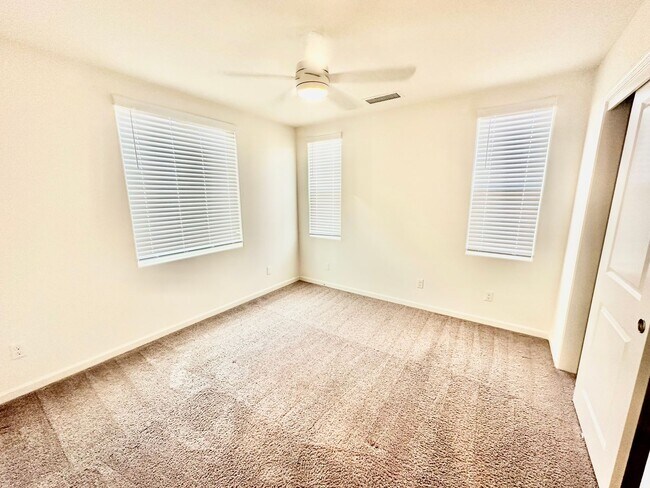Building Photo - Newly Built 3/2.5 Bonadelle Home in Riverstone Community