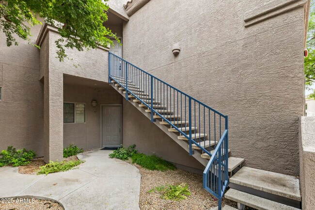 Building Photo - 11680 E Sahuaro Dr