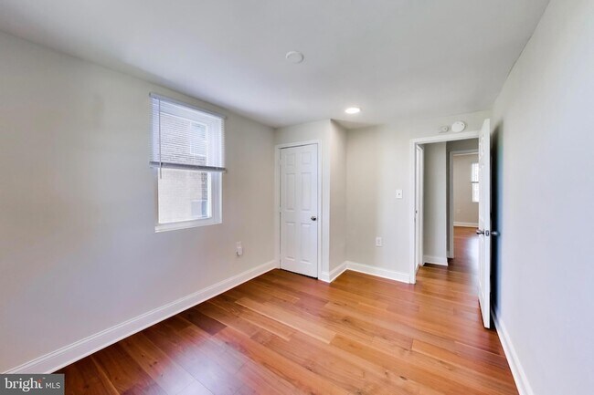 Building Photo - 4230 Edson Pl NE