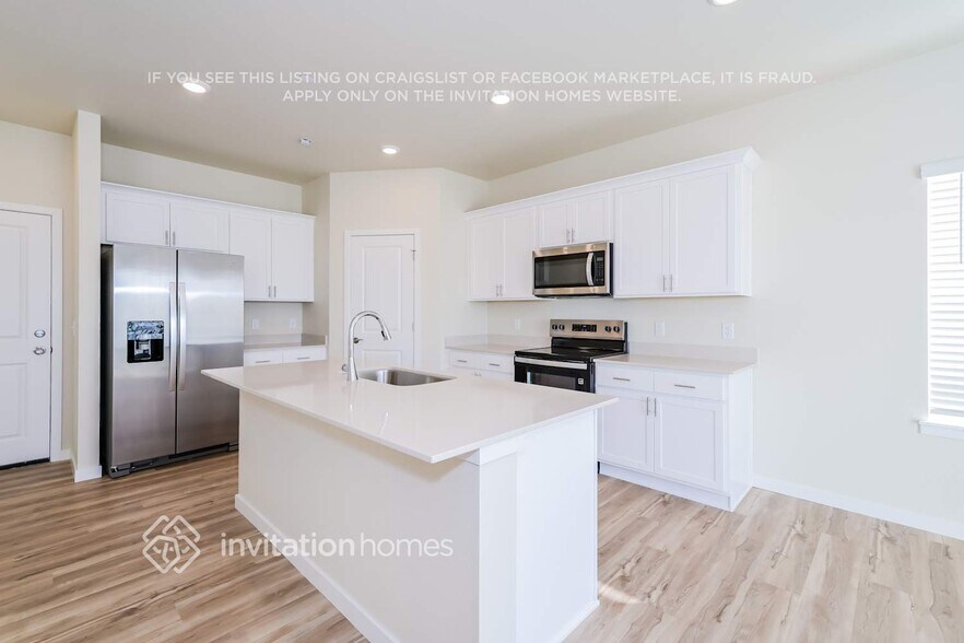 Building Photo - 19058 E 94th Pl