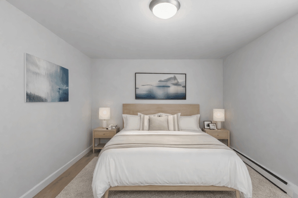 Interior Photo - The Boulders