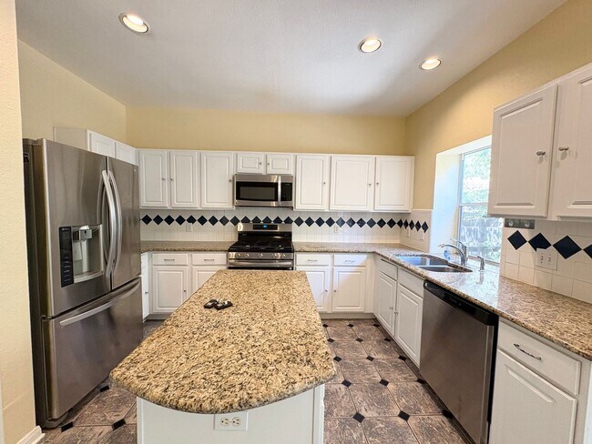 Building Photo - 3516 Bratton Heights Dr