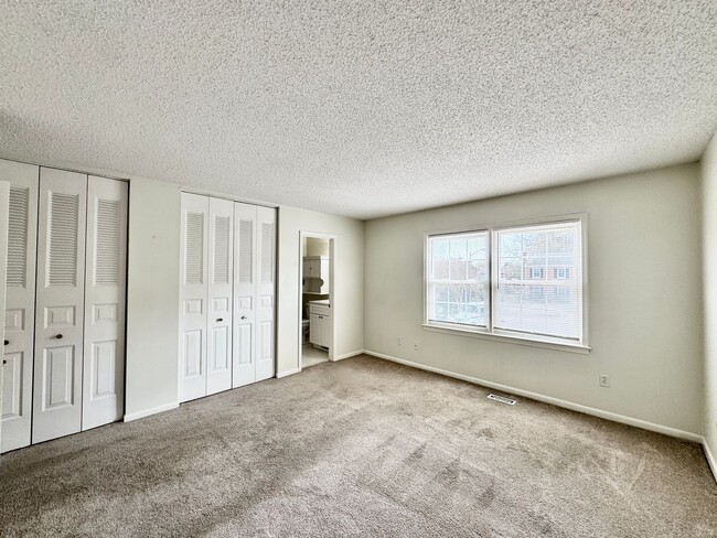 Building Photo - READY NOW!! Fenced Patio - Pet Friendly - Over 1,500 Square Feet!!