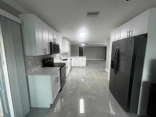 Building Photo - 4585 Betelnut St