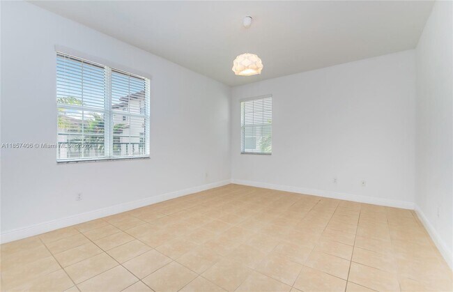 Building Photo - 11844 SW 26 St