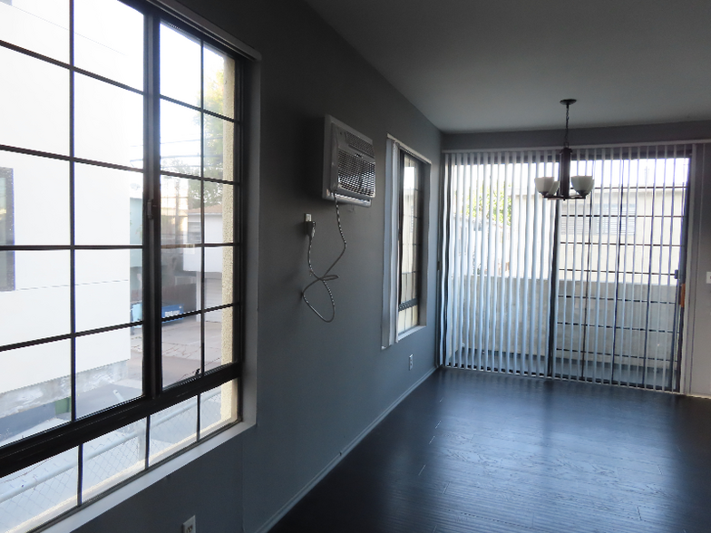 Building Photo - 3648 Motor Ave