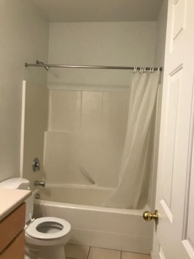 Building Photo - 609 Windemere Cir