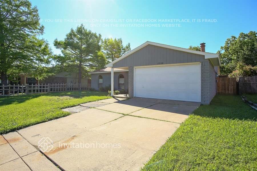 Building Photo - 2308 Tallowood Ct