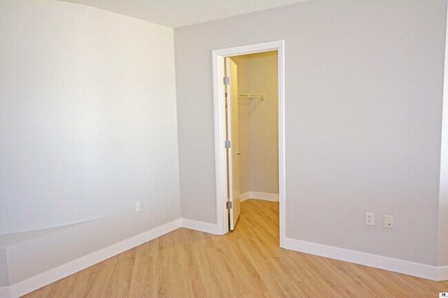 Building Photo - 1100 Wilshire Blvd