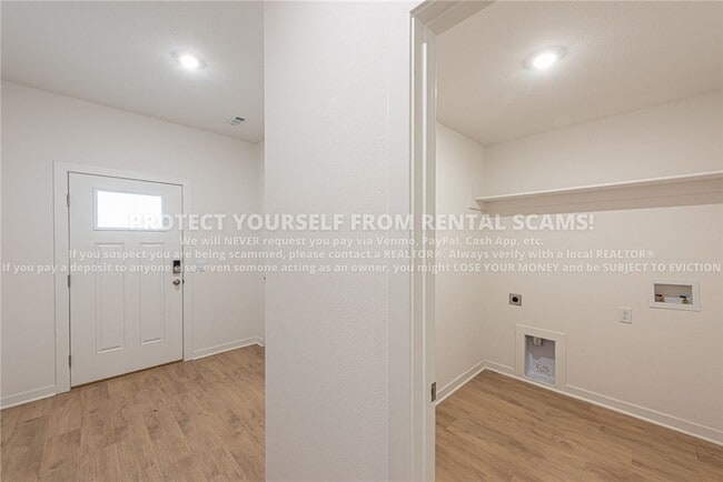 Building Photo - 712 Picard Ave