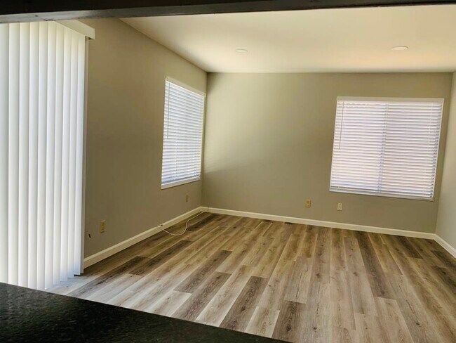 family room - 6200 Quicksilver Ave