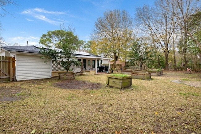 Building Photo - 1643 Boone Hall Dr