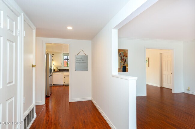Building Photo - 3340 Tuxford Pl