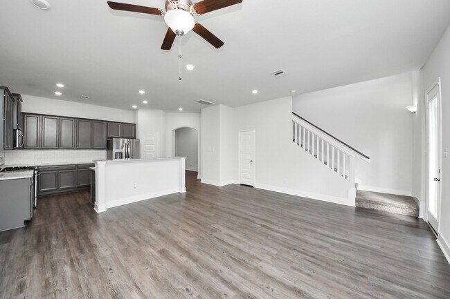 Building Photo - 4423 Santorini Ln