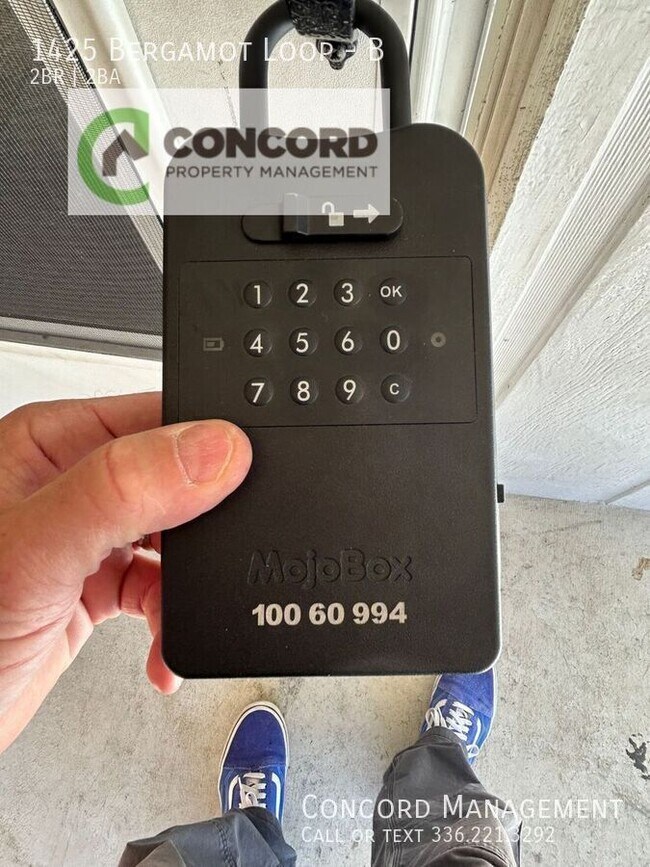 Building Photo - 1425 Bergamot Loop