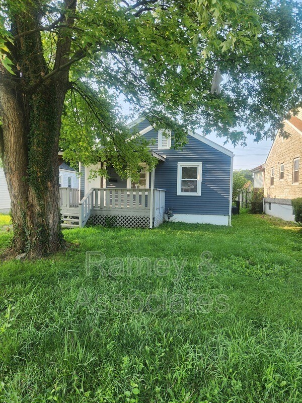 Primary Photo - 2112 Ratcliffe Ave