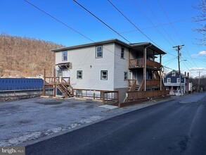 Building Photo - 45 N Green St