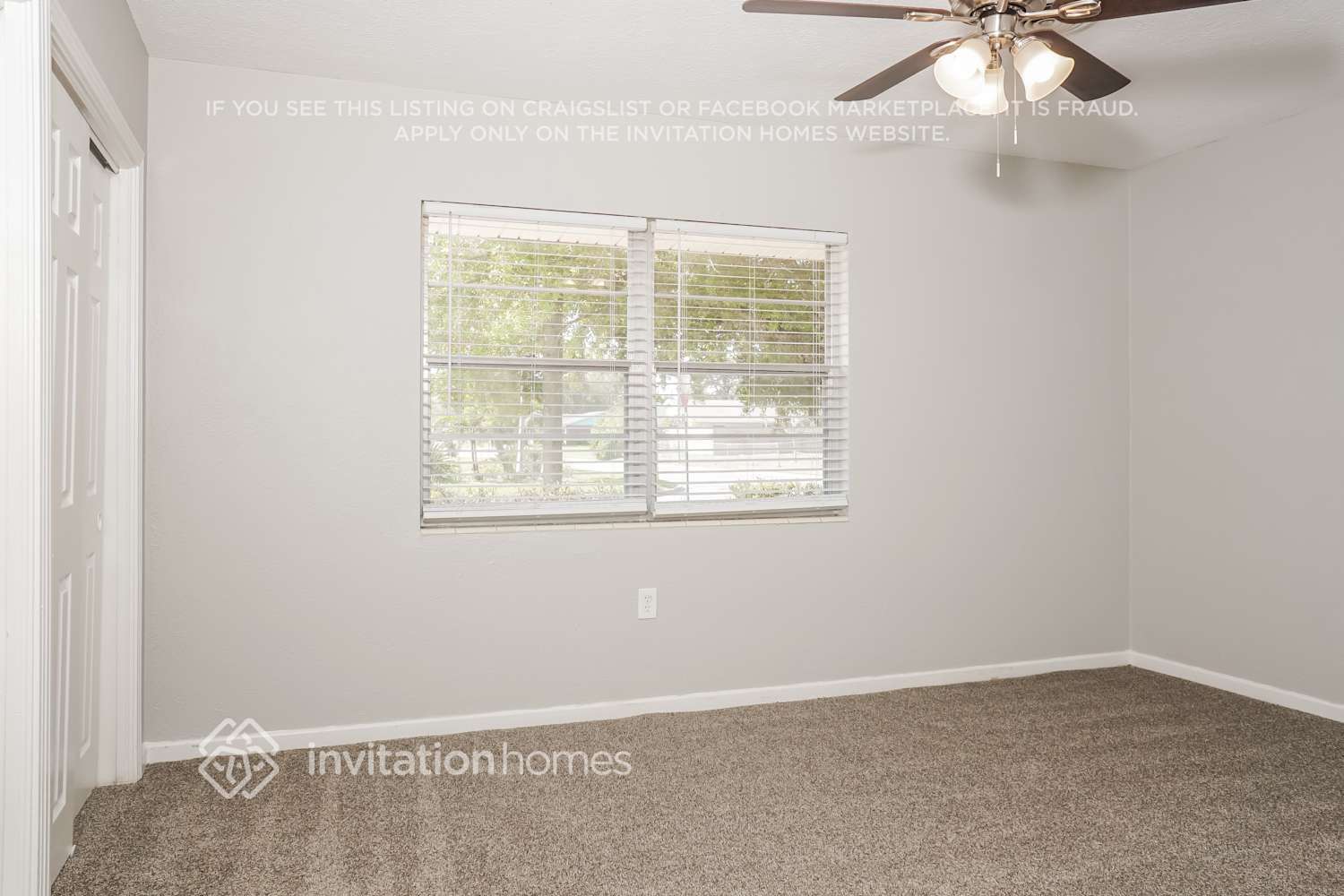 Building Photo - 3308 17th Ave W