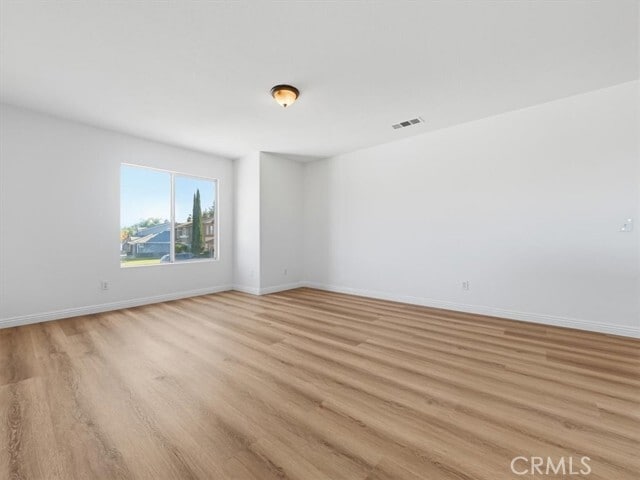 Building Photo - 2775 S Buena Vista Ave