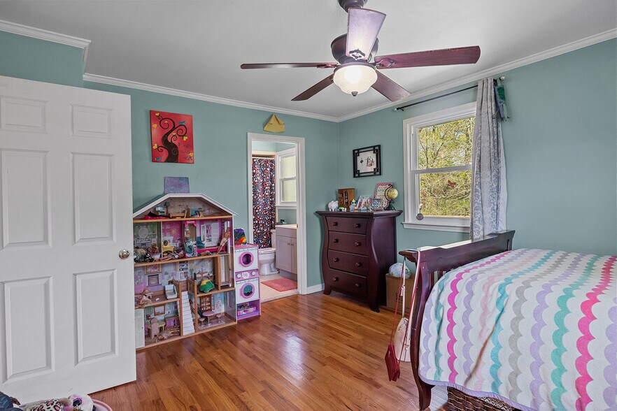 BR #2 recently painted to a neutral color - 358 Twin Oaks Dr