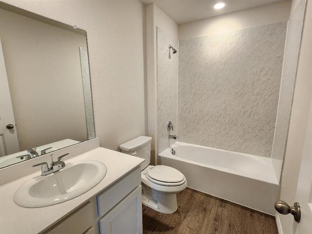 Building Photo - 3918 Applewood Trl