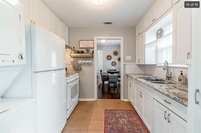 Building Photo - 1201 W Alan Ave