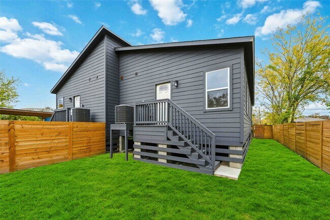 Building Photo - 8512 Farqueson St