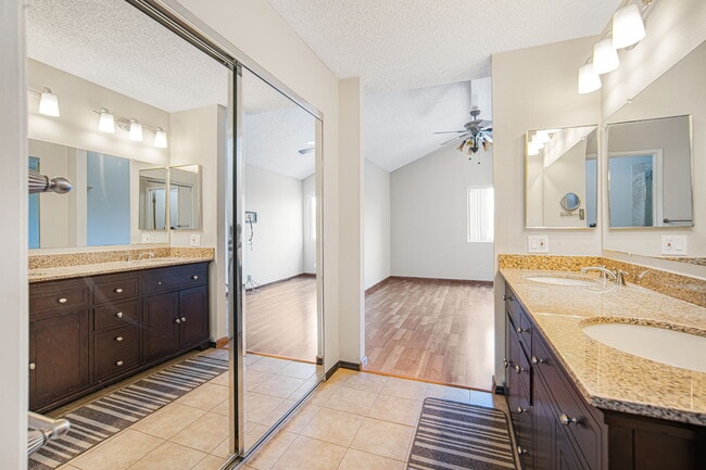 Building Photo - 4560 Benedick Ct