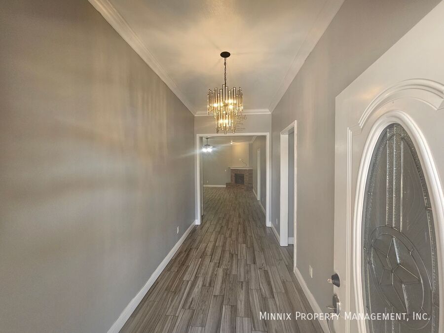 Building Photo - 6902 Ranch Hand Dr