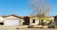 Building Photo - Nice home for rent